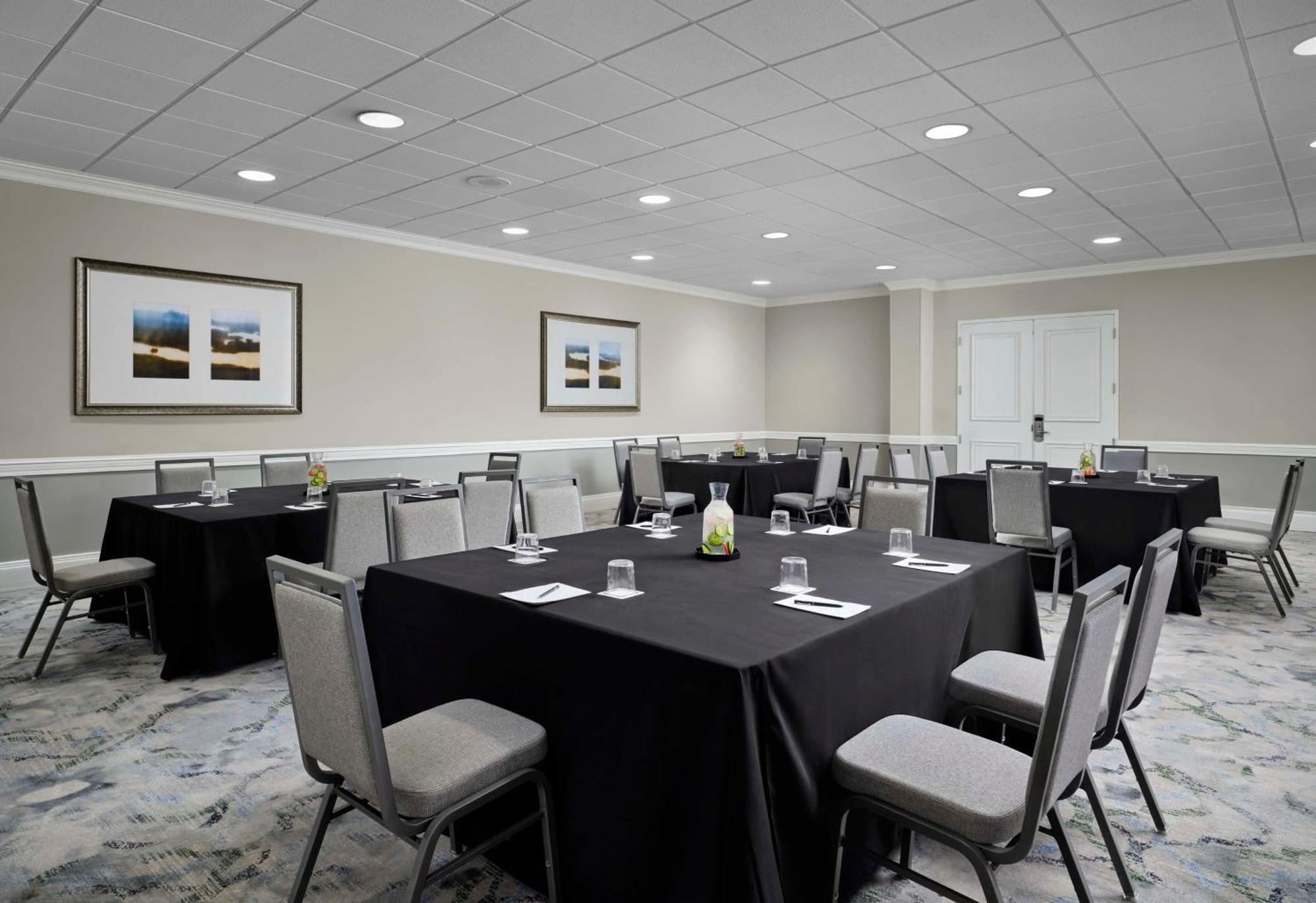 Hilton New Orleans Airport Otel Kenner Dış mekan fotoğraf